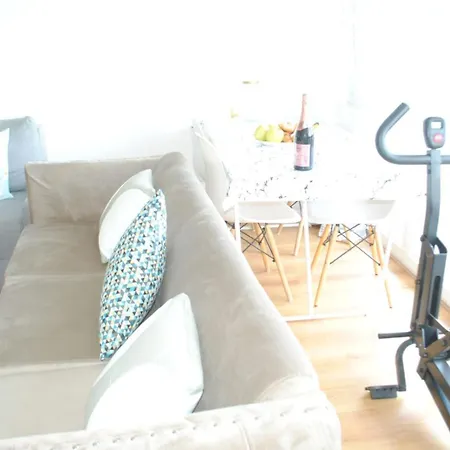 Family-friendly First-class Homestay *
